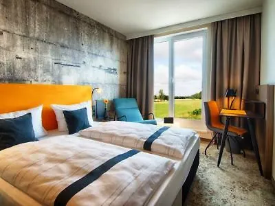 Loginn Hotel 라이프치히 3*,
