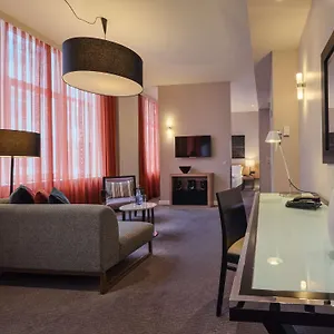 Adina Checkpoint Charlie 4* Berlijn